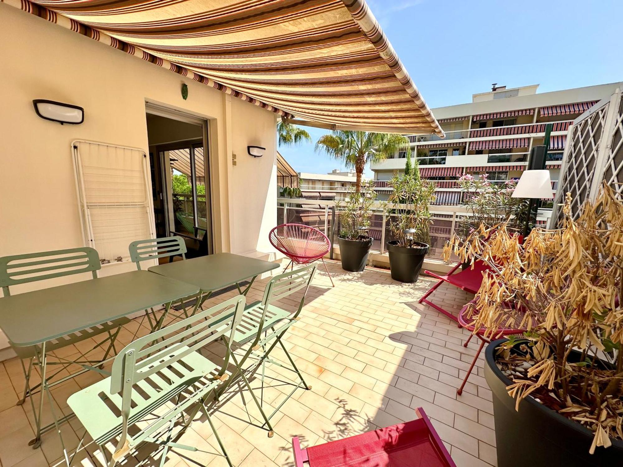 Elegant Appartement 2Pieces Piscinevue Mer Parking Vallauris Exterior foto